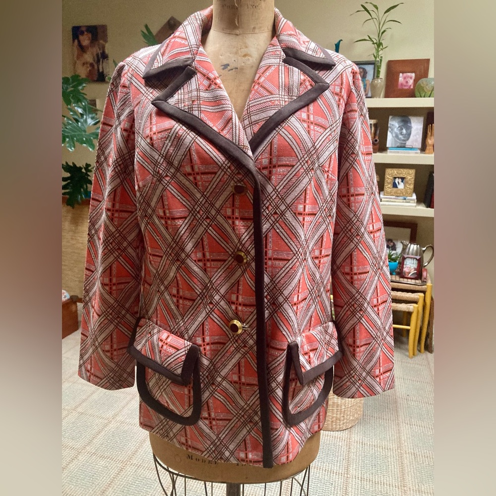 Vintage Plaid Blazer w/Brown Trim + gold buttons!